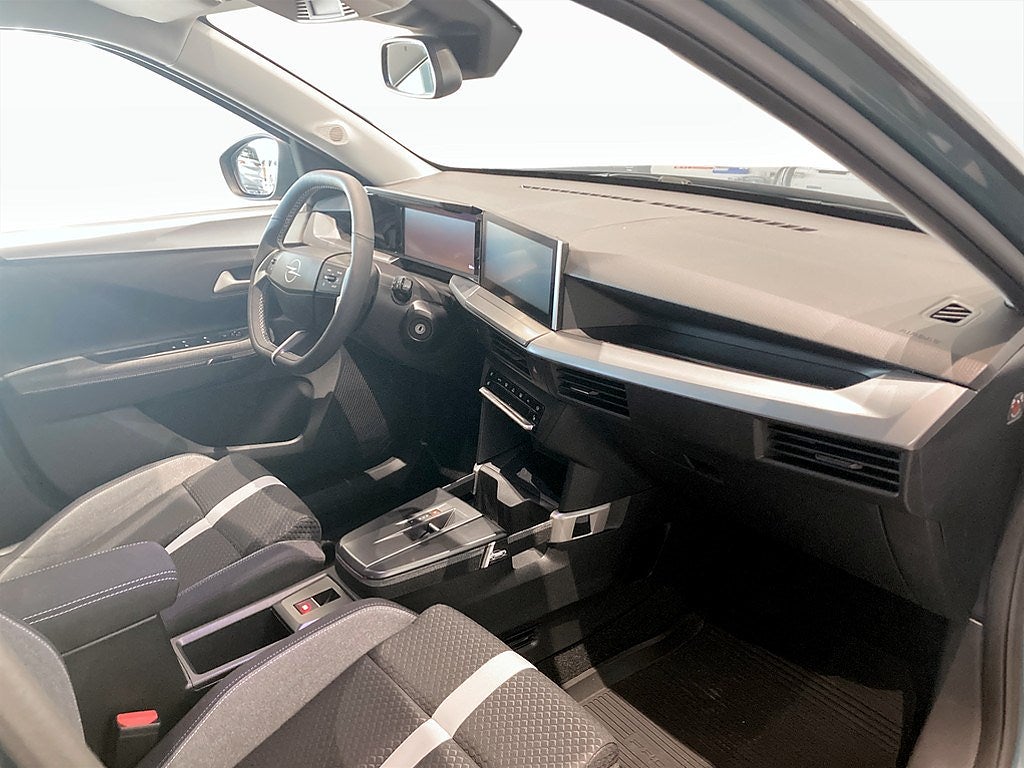 Bild på Opel Frontera GS Hybrid 136hk - DEMO