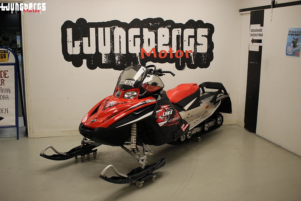 Lynx Rave Xtrim 550 F 144" 2009