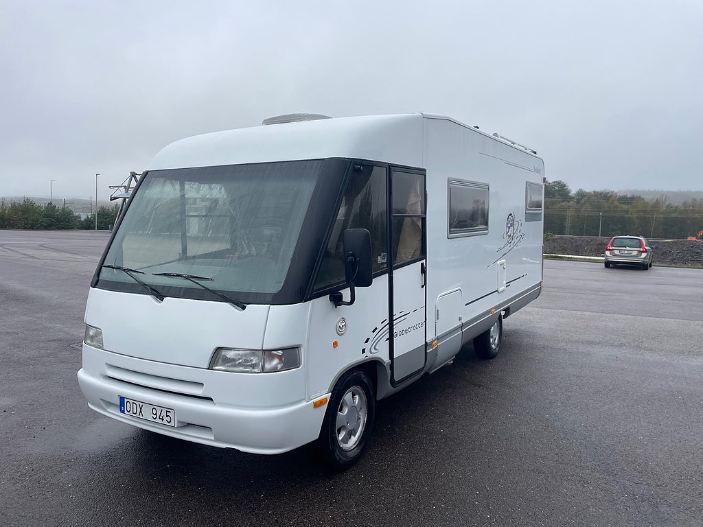 Dethleffs globetrotter Campervan Fiat 2.5 TDI Manuell