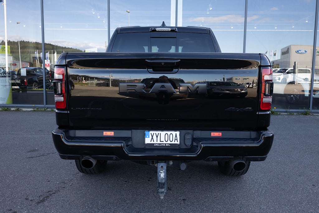 RAM 1500 5.7 V8 HEMI Limited Night Edition Nya bromsar Cut-Out