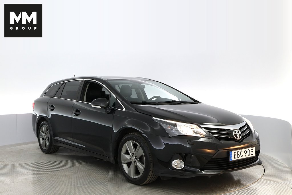 Toyota Avensis Kombi 1.8 Valvematic/ Kamera/Navi/Aut