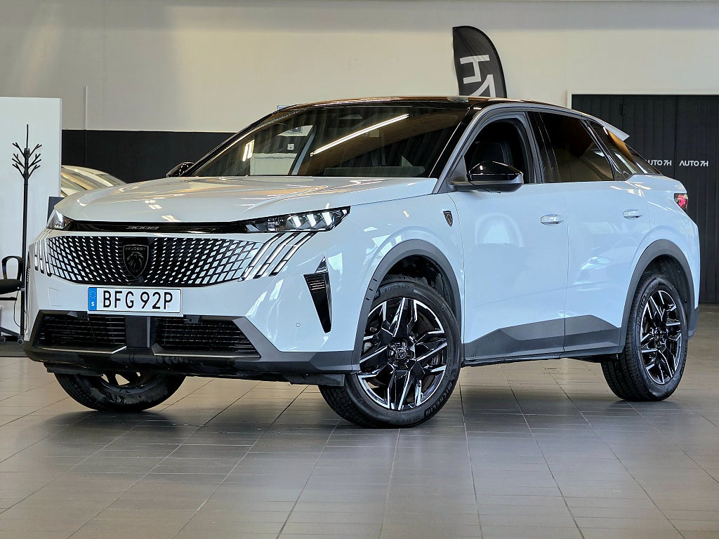 Peugeot 3008 HYBRID 136 e-DSC GT / Navi / Backkamera / Rattvärme /