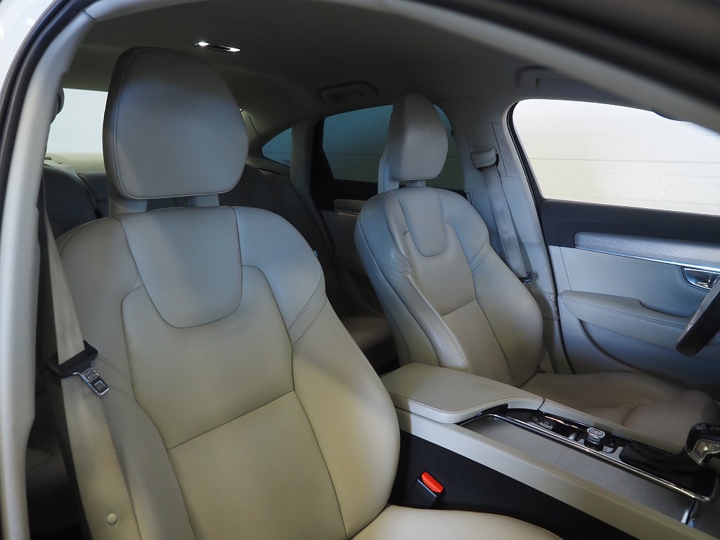 Volvo S90 D3 150hk Geartronic Inscription | Navi | Backkamera | 2017