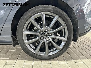 Halvkombi Mazda 3 13 av 16