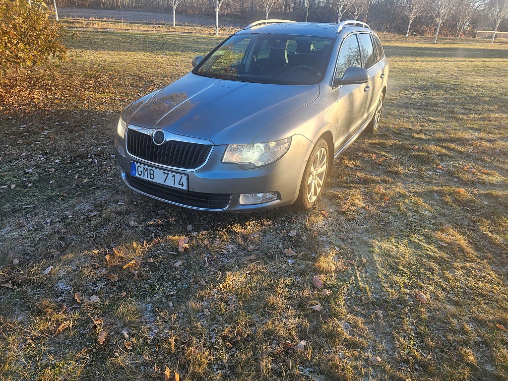 Skoda Superb Kombi 1.8 TSI Elegance Euro 5