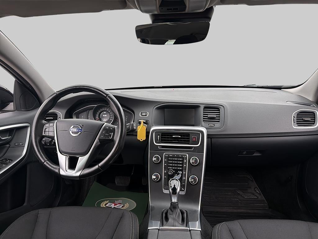 Volvo V60 2018 - miniatyr 8
