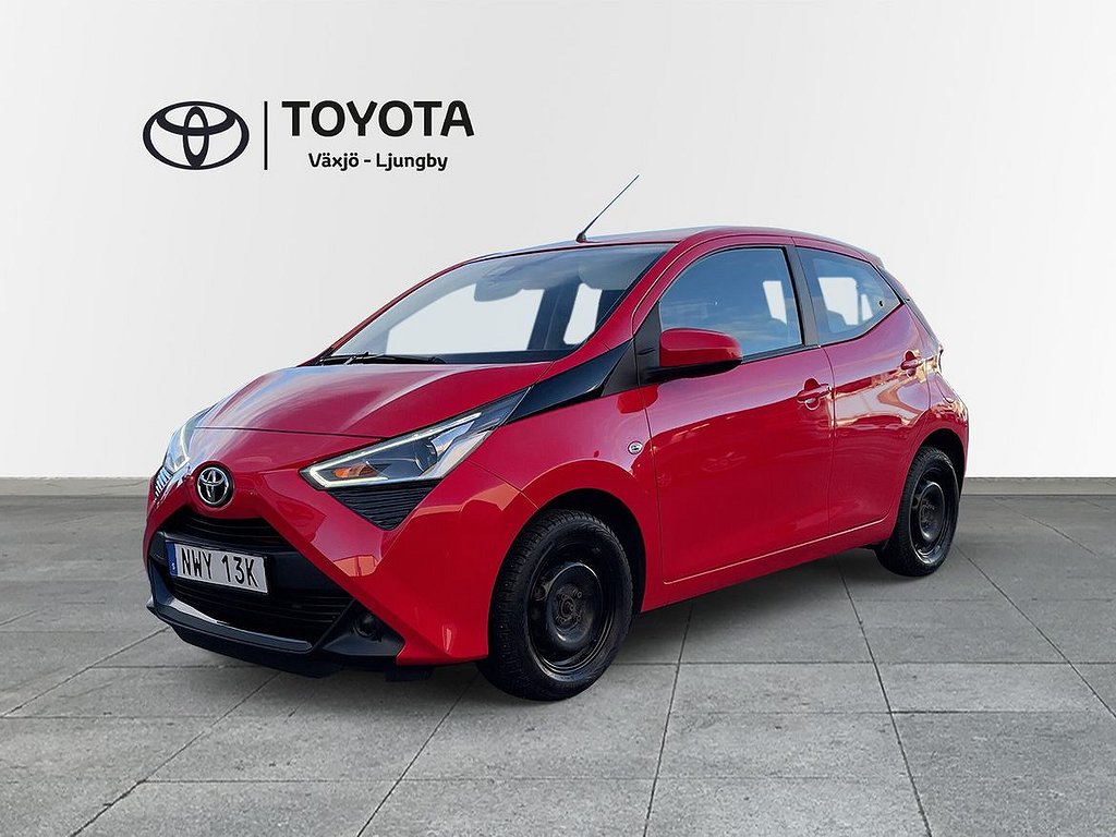 Toyota Aygo X-Play V-hjul 5,99% Mellandagsränta