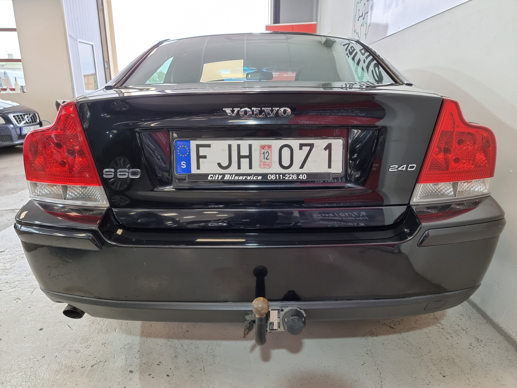 Volvo S60 2.4D Kinetic 163hk 2007, bild 5/38