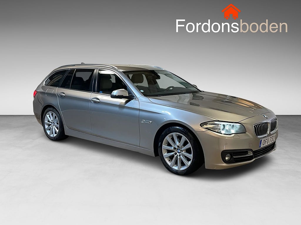 BMW 520d xDrive Touring Sportpaket Drag B-Kamera Skinn 190hk