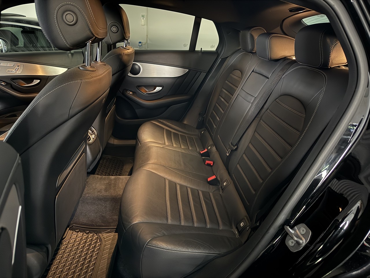 Mercedes-Benz GLC 2019, kuva 7/39