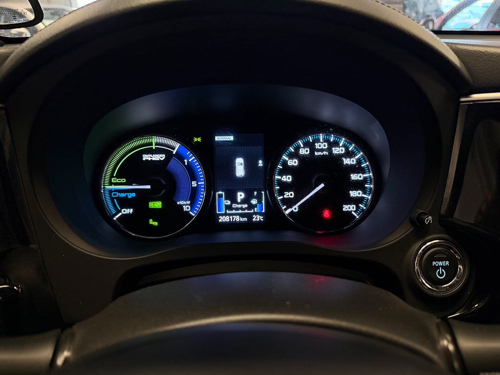 Mitsubishi Outlander 2020 - miniatyr 15