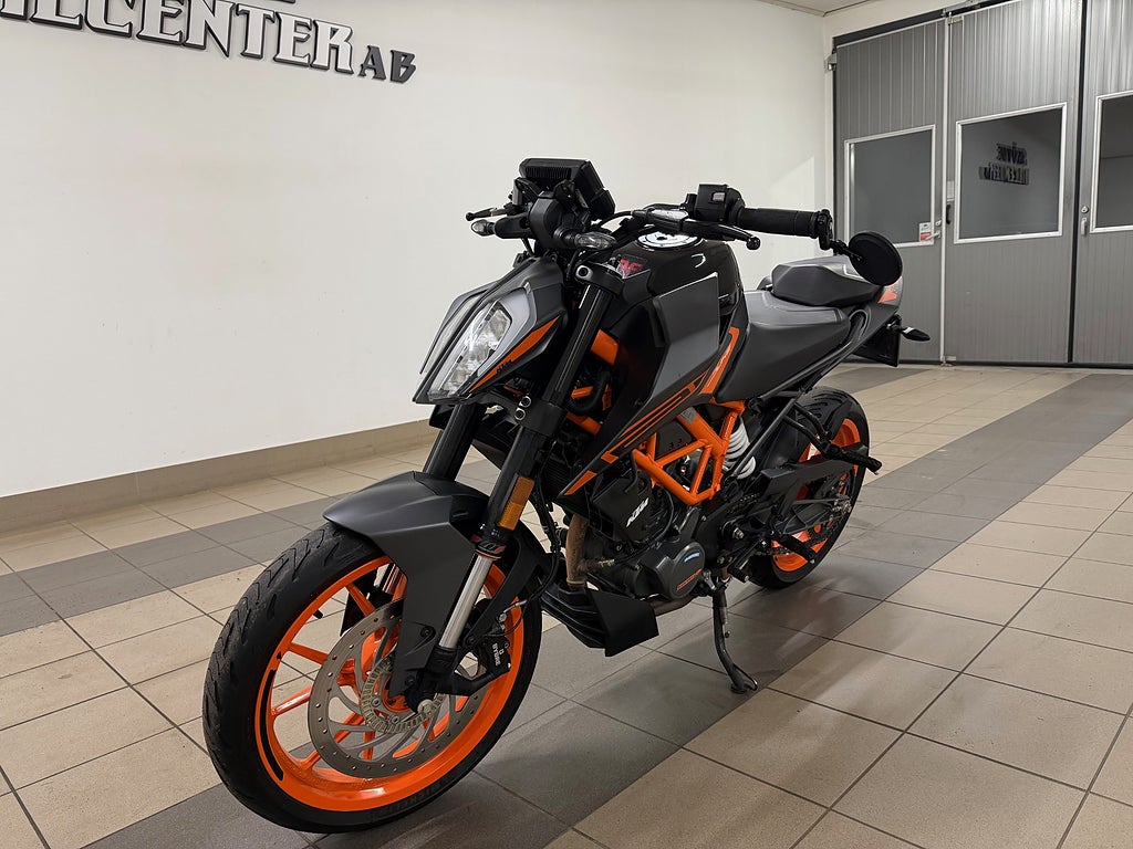 KTM DUKE 125  2023 - miniatyr 2