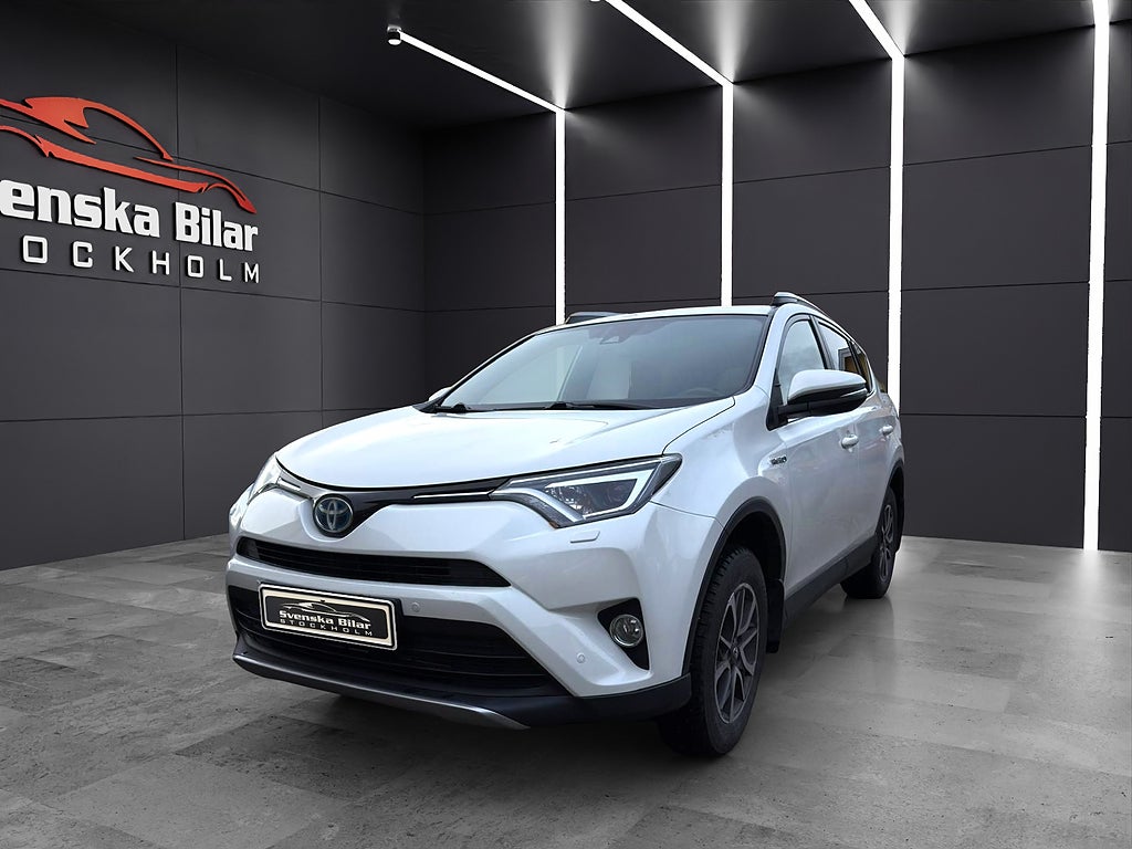 Toyota RAV4 Hybrid Dual E-CVT Active Plus /DRAG /SERVAD HOS TOYOTA