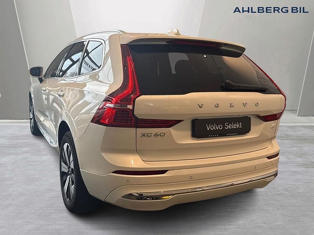 Volvo XC60 Recharge T6 II Plus Bright Edition. Drag