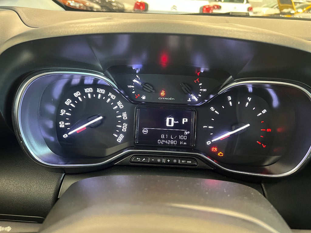 Citroën C3 Aircross Shine FL 1.2 PureTech 130 Aut thumbnail