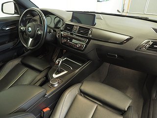 Sportkupé BMW M240 9 av 23