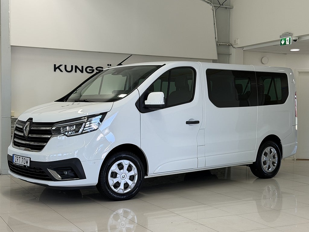 Renault Trafic Passenger 2.0 dCi 9-sits Kamera Kombi Navi MOMS 110hk
