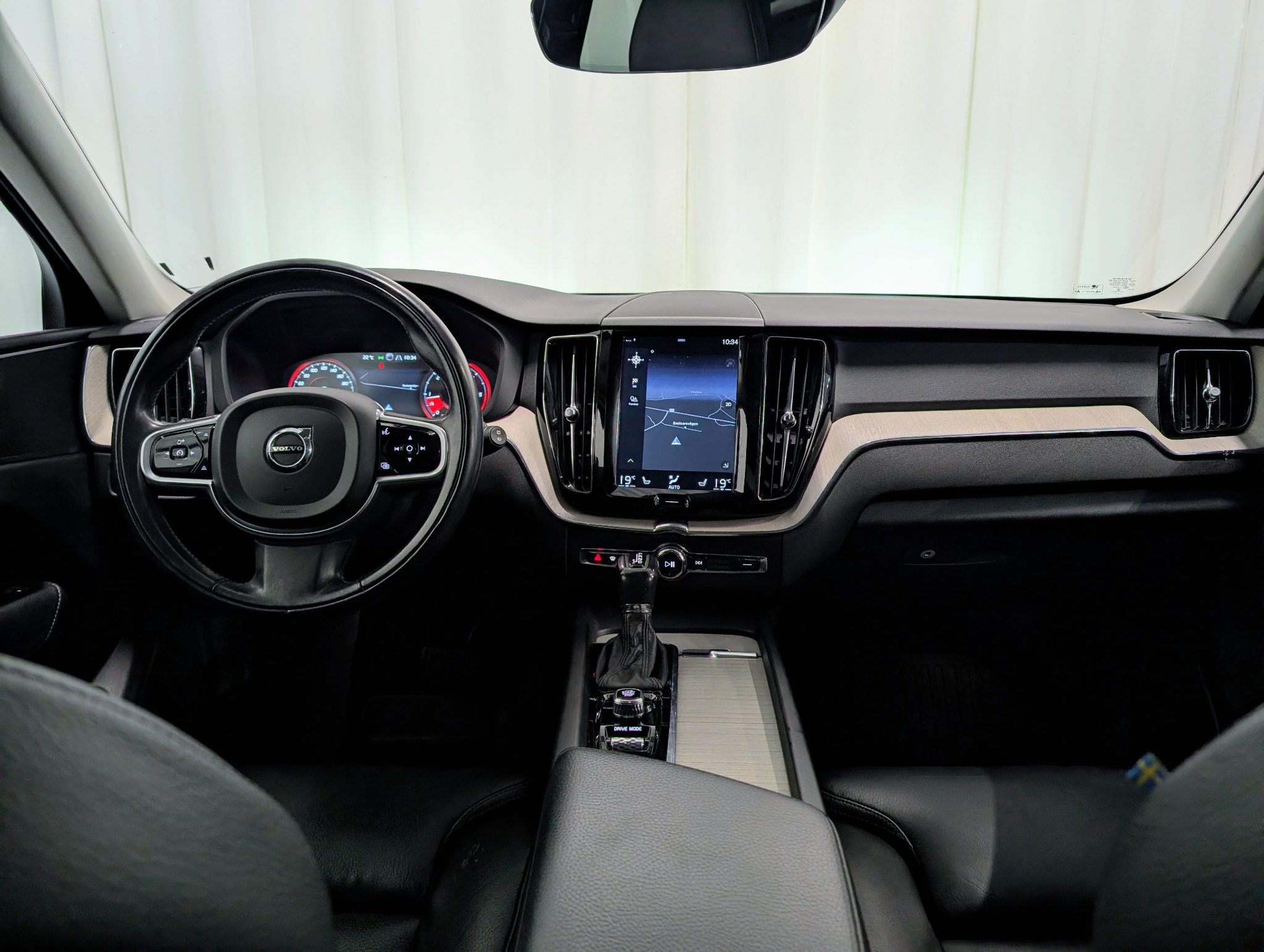 Volvo XC60 D5 AWD Aut Inscription 2018, photo 7/47