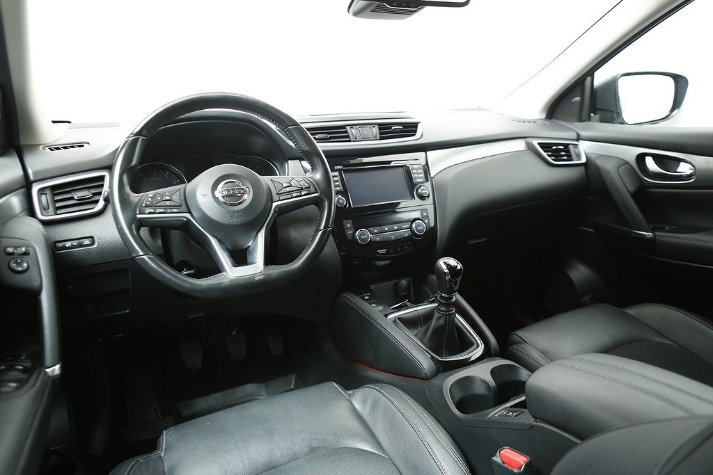 Nissan Qashqai 1,2 DIG-T 115hk Navi 360° Kamera Dragkrok 2018