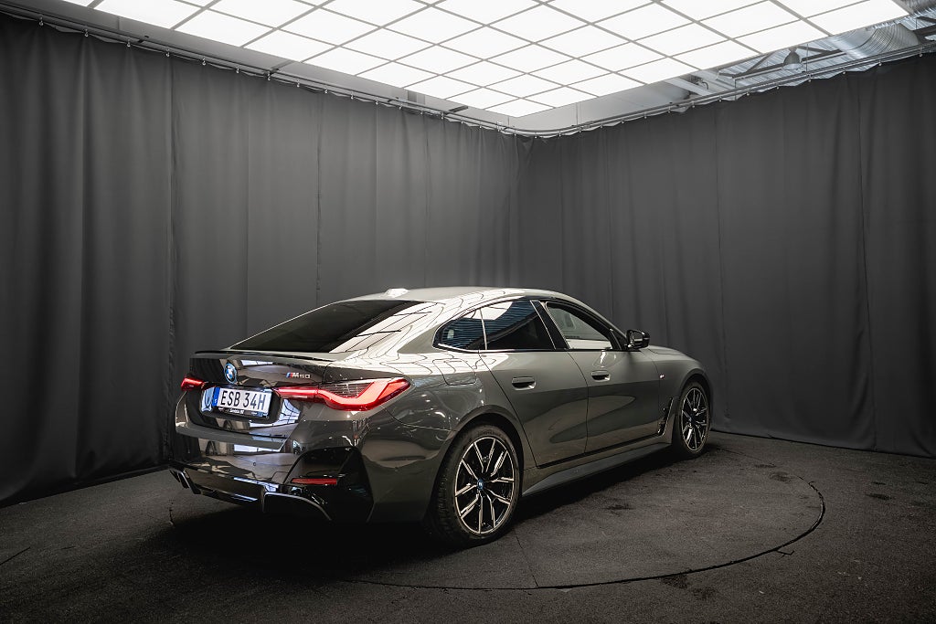 BMW i4 M50 xDrive PRO M STOLAR PANO H/K KOLFIBER ELSTOL