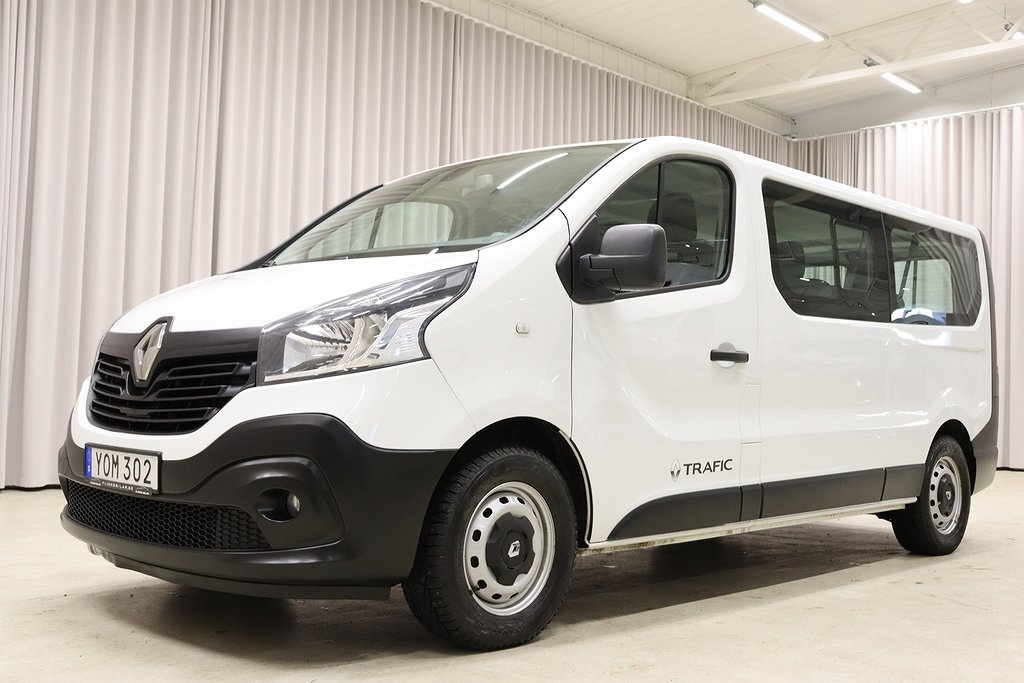 Renault trafic 125HK L2 8-Sits GPS Backkamera 5700Mil 1Ägare