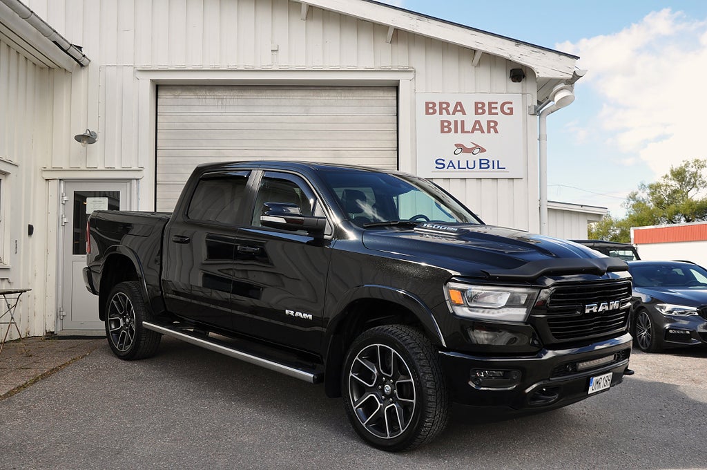 Dodge RAM 1500 V8 Hemi Crew Cab 4x4 Laramie Rambox H/K Pano