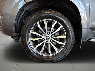 Toyota Land Cruiser 2.8 D-4D 4WD Premium 7-sits S&V/Drag/Dvärm/JBL/360kam – bild 14