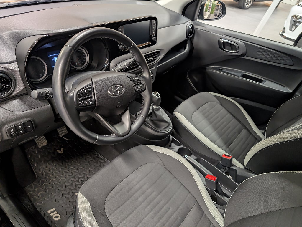 Hyundai i10 1.0 Essential Carplay/15" fälgar thumbnail