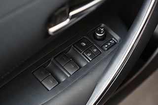 Kombi Suzuki Swace 11 av 23