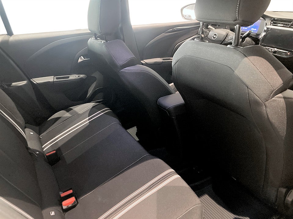 Bild på Opel Corsa GS 50kWh 155hk Aut CARPLAY