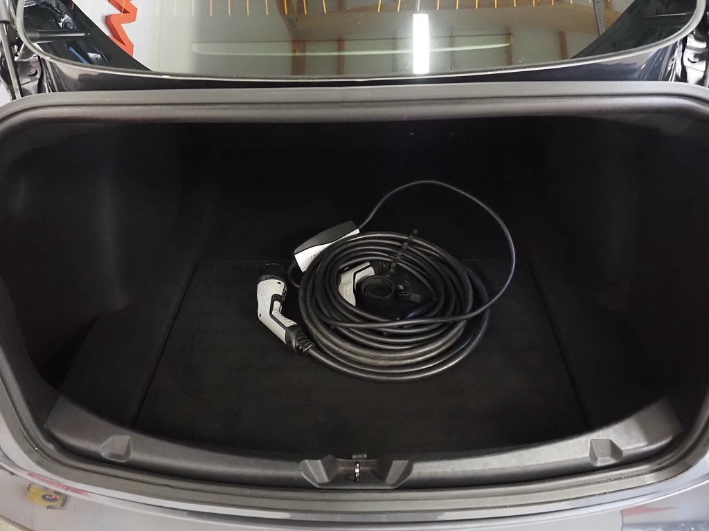 Tesla Model 3 Standard Range Plus Dragkrok Pano Kamera Navi Läder 2019