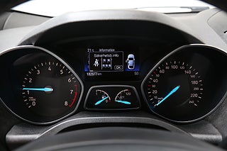 SUV Ford Kuga 18 av 27