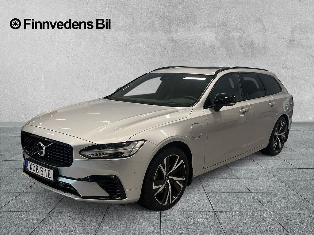 Volvo V90 Recharge T8 II R-Design - Nya drivlinan samt Google assistans