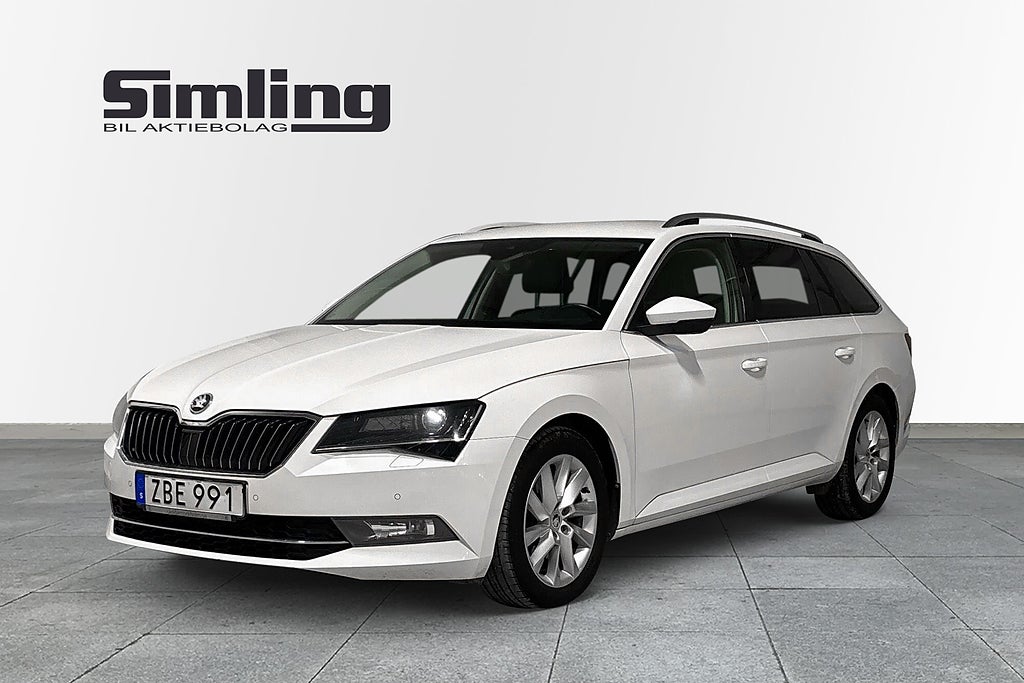 Skoda Superb Kombi 2.0 TDI 4x4 Style Business Edition / Vinterhjul