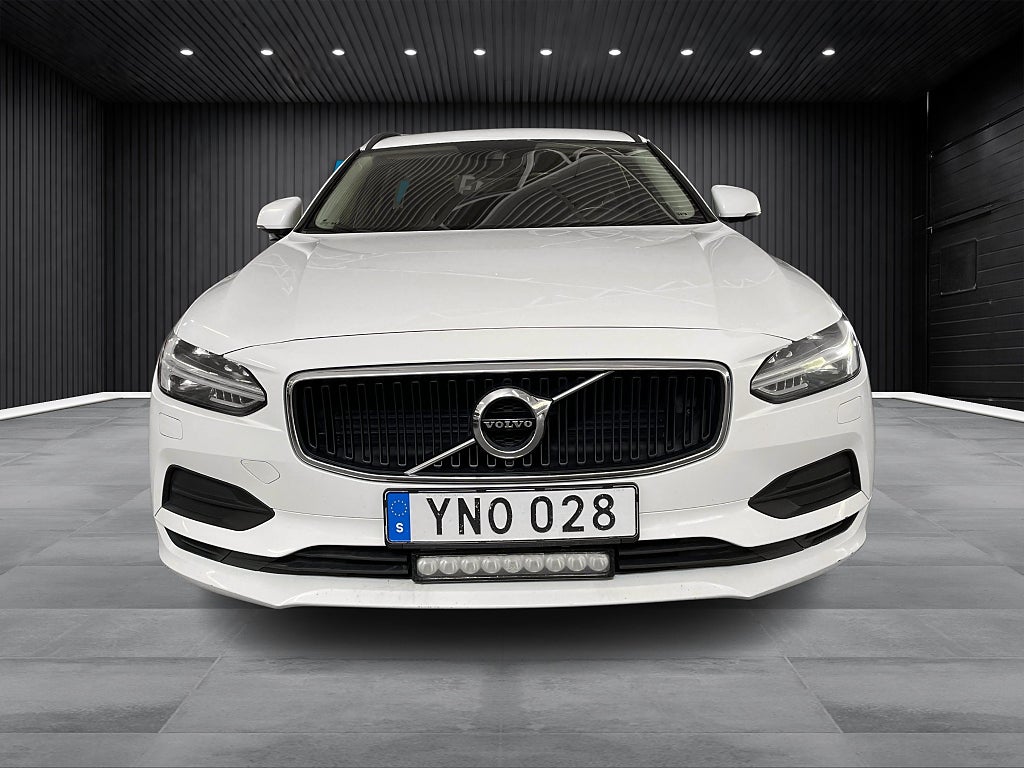 Volvo V90 2018 - miniatyr 8