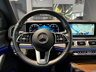 SUV Mercedes-Benz GLS 9 av 22