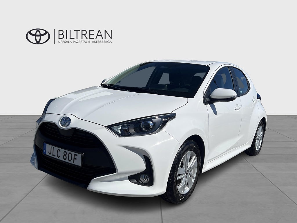 Toyota Yaris 1.5 Hybrid Active Komfortpaket Vinterhjul ingår