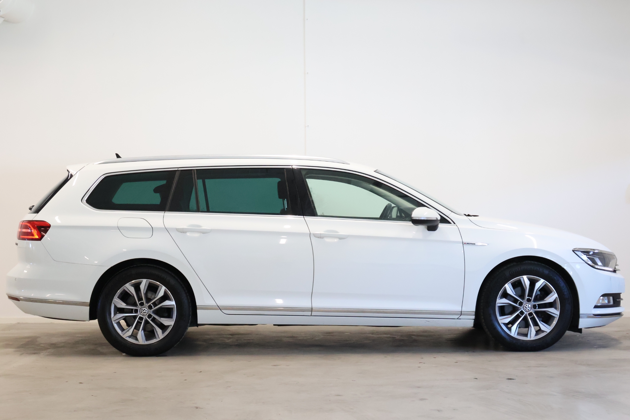 Volkswagen Passat 2015, bild 4/10