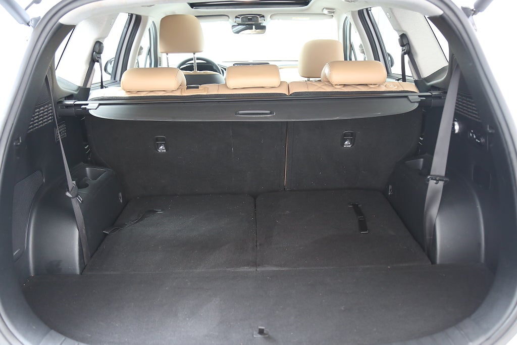 Hyundai Santa Fe PHEV 265hk 4WD 7-sits Advance l Drag l Nybilsgaranti 2021