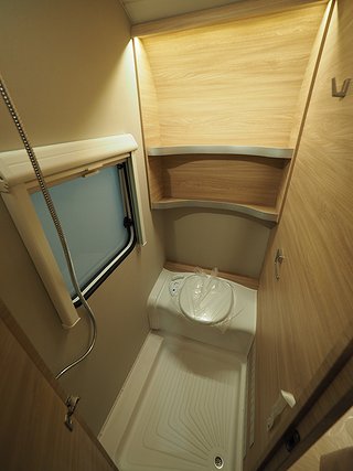 Husvagn, 1-axl Knaus Südwind 500 PF 60 Years 11 av 11