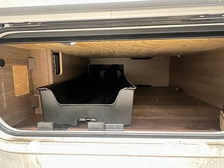 Husbil-integrerad Kabe TM IMPERIAL 910 T 9 av 38