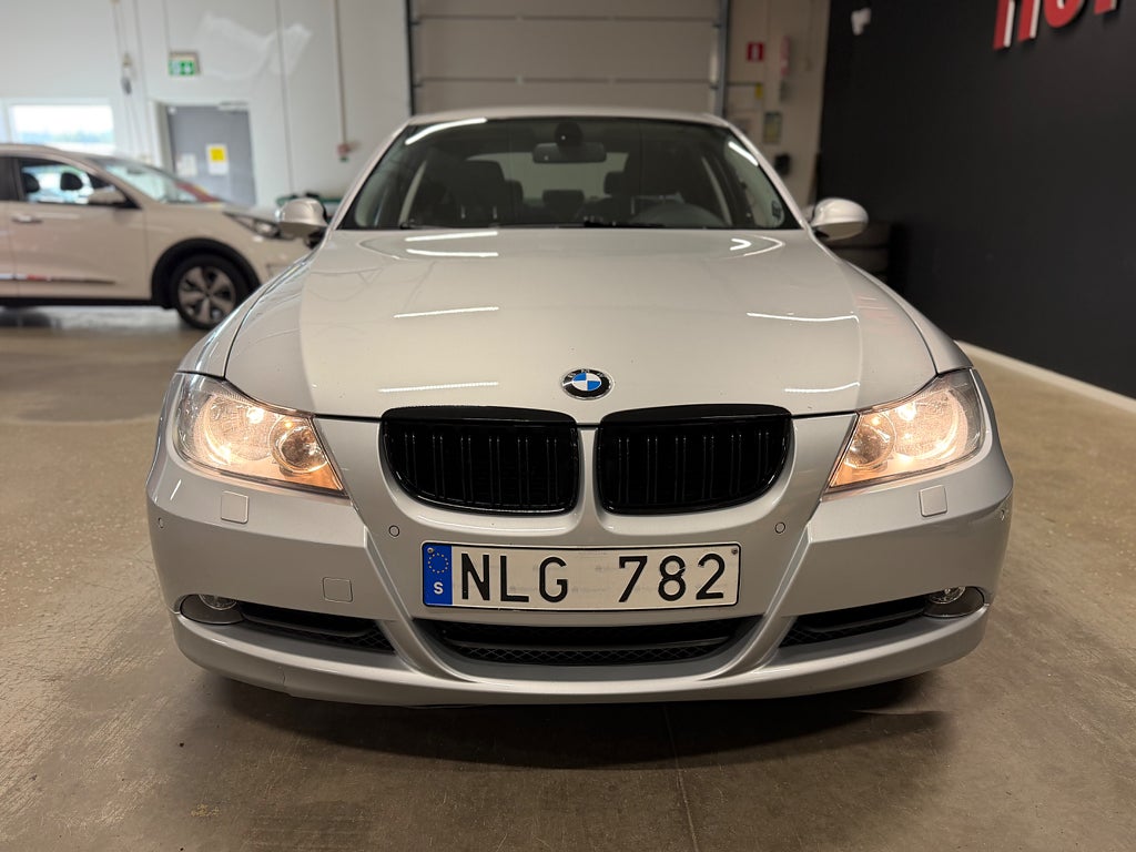 BMW 320i Sedan Manuell, 150hk, 2007