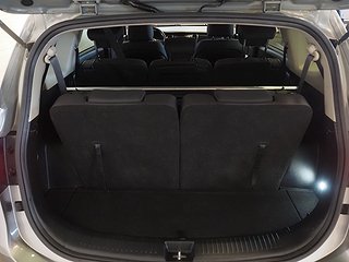 Minibuss Kia Carens 9 av 21