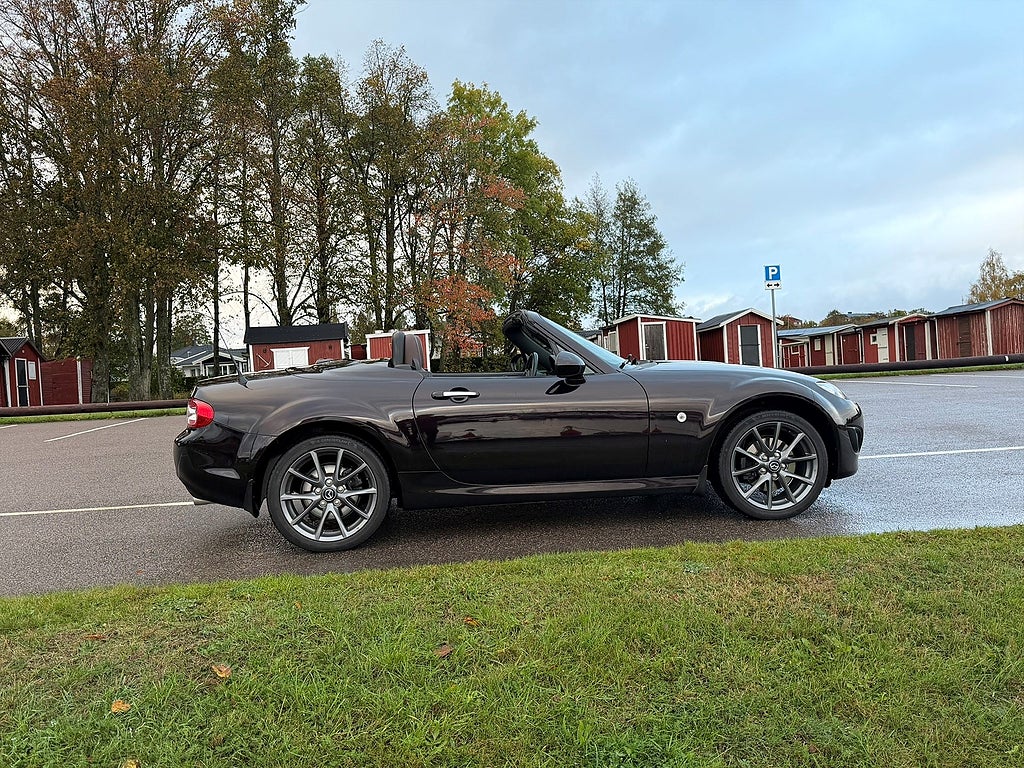 Mazda MX-5 Roadster Coupe 1.8 MZR Manuell, 126hk