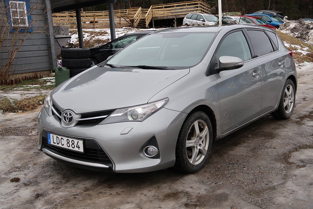 Toyota Auris 2.0 D-4D Edition Feel Euro 5
