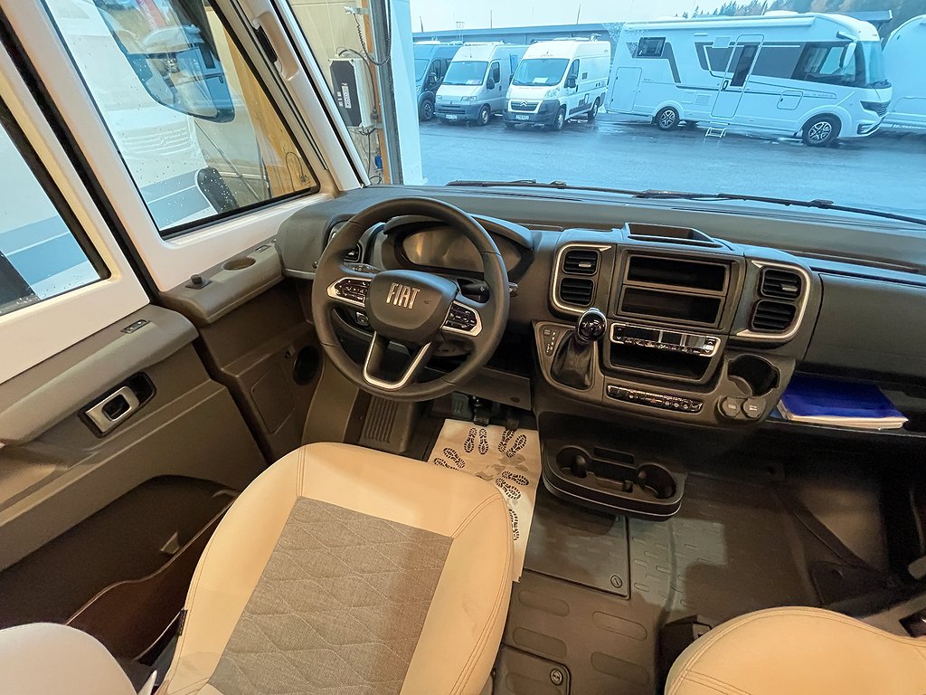 Adria Sonic Supreme 700 SL / Automat 180hk / ALDE / Taksäng - Adria