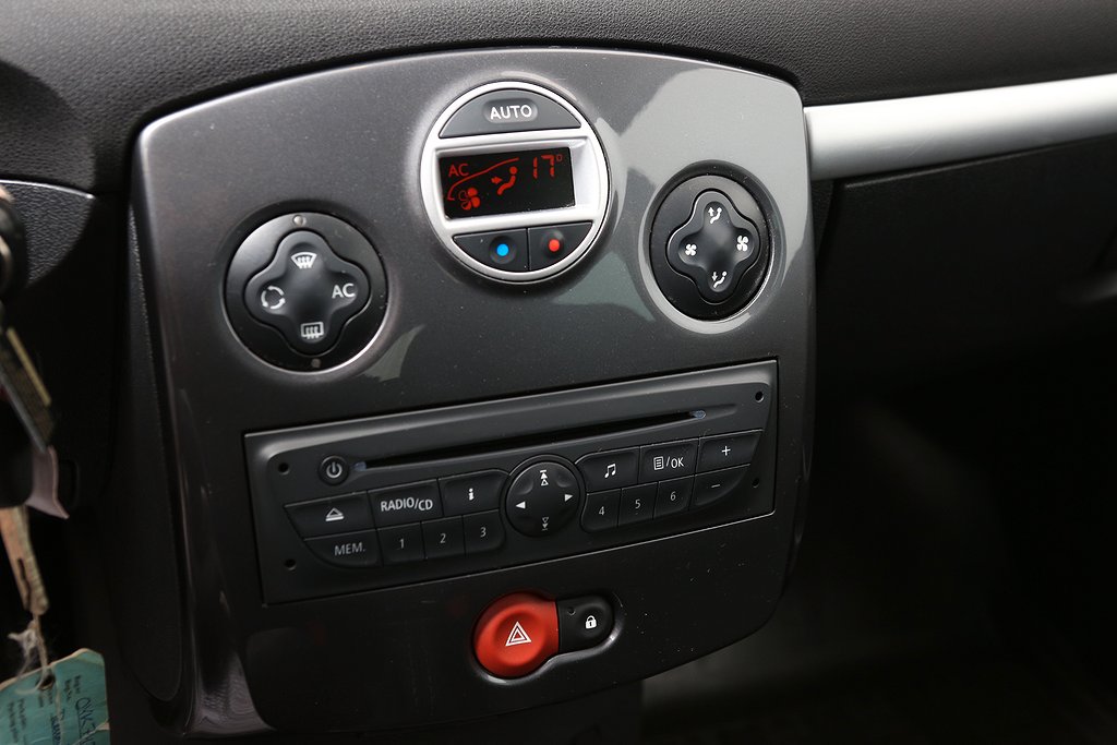 Renault Clio 1,2 75hk 5-dörrars 2012