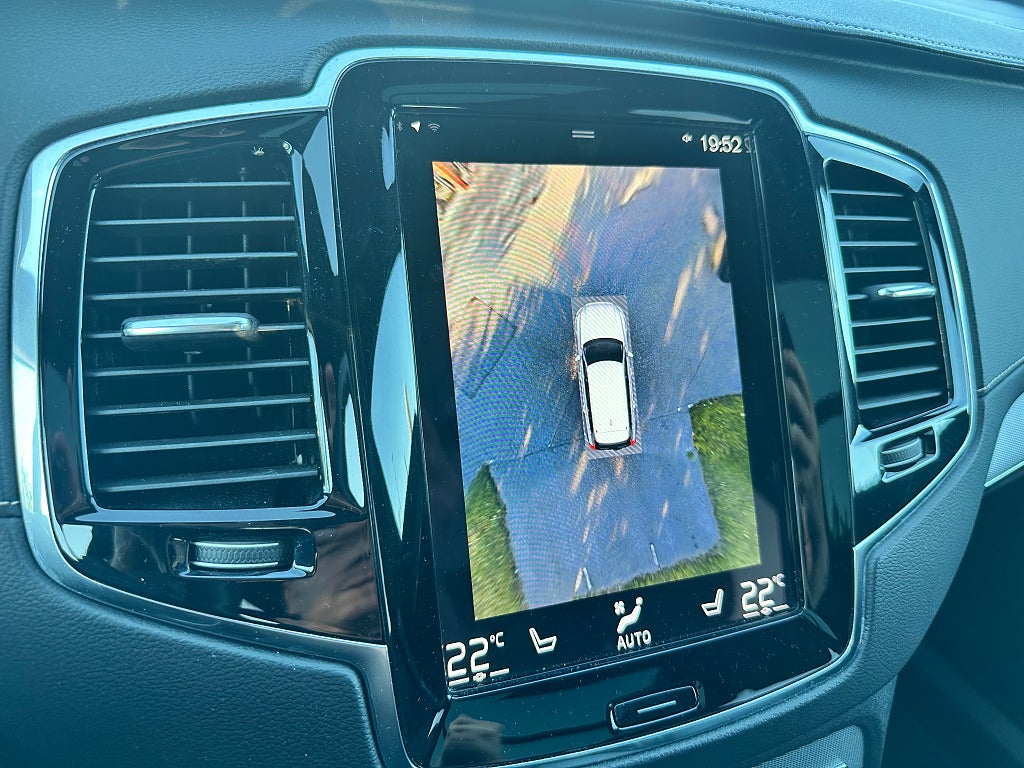 Volvo XC90 B5 AWD R-Design Pro Edition / 7sits