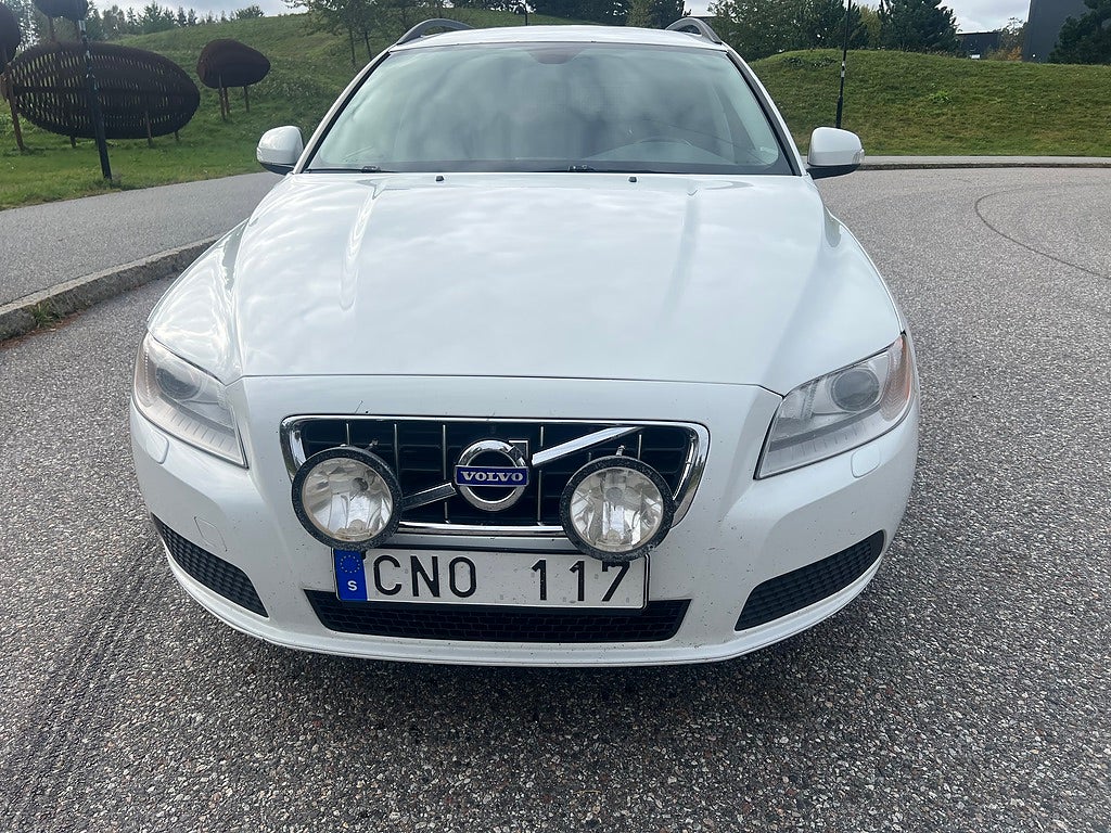 Volvo V70 2.5FT Geartronic Kinetic Euro 5 Hundbur