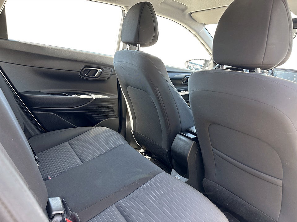 Bild på Hyundai i20 Essential 1.0 T-GDi 100 Aut